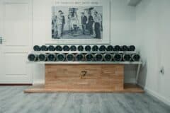 Trainingsruimte met dumbbells - Joeri Zwart